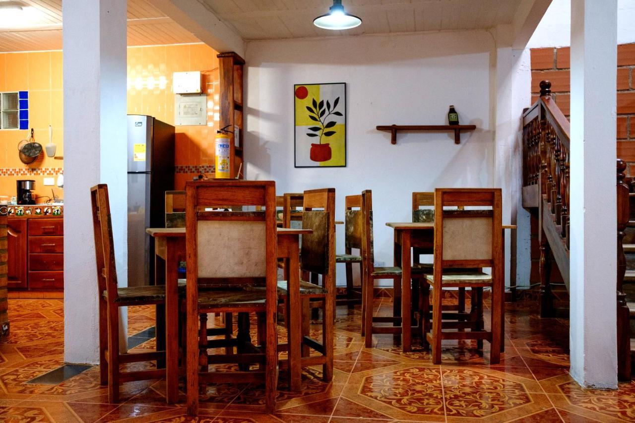 Cafe Racer Hostel Jardin Exterior photo
